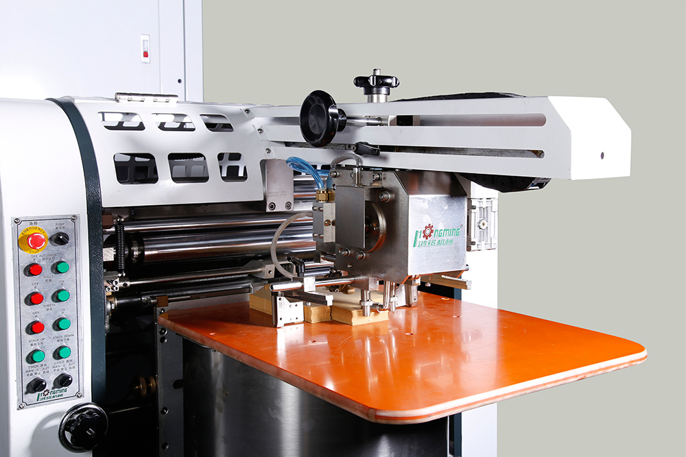 HM-ZD350A/K/J Automatic Rigid Box Machine